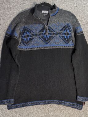 Obermeyer Nordic Ski Sweater Size Medium Quarter Zip Wool Pullover Black/Blue